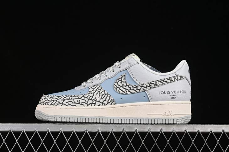 Picture of Air Force 1 _SKUfw19954379473544770fw